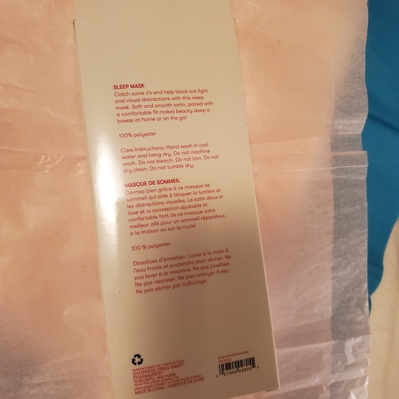 BNIB Pink Satin Sleep Eye Mask - Picture 2 of 4